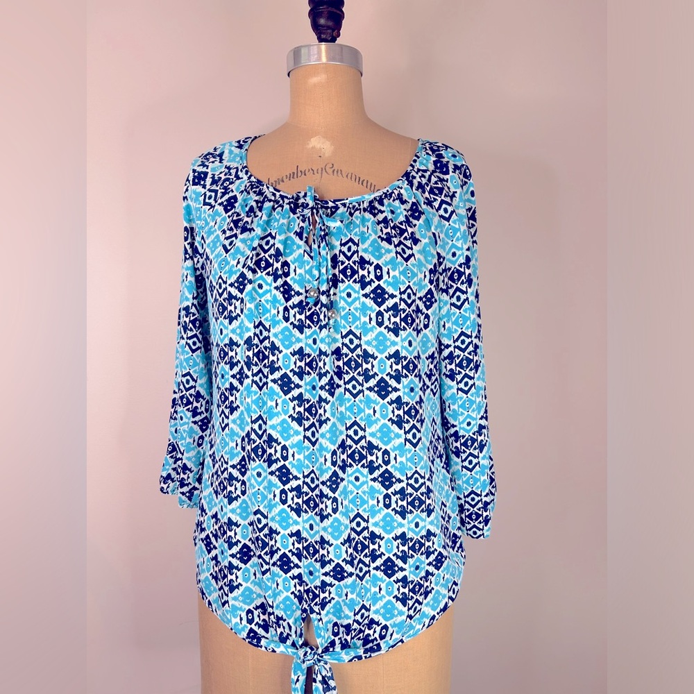 Woman’s New Directions Top Small